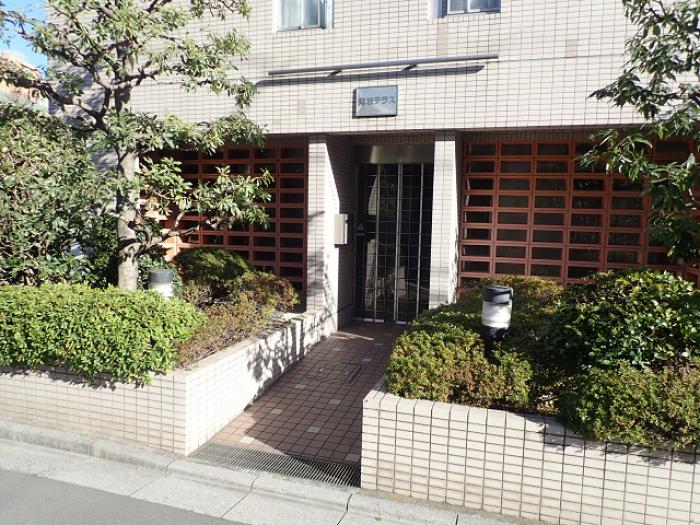 エントランス正面