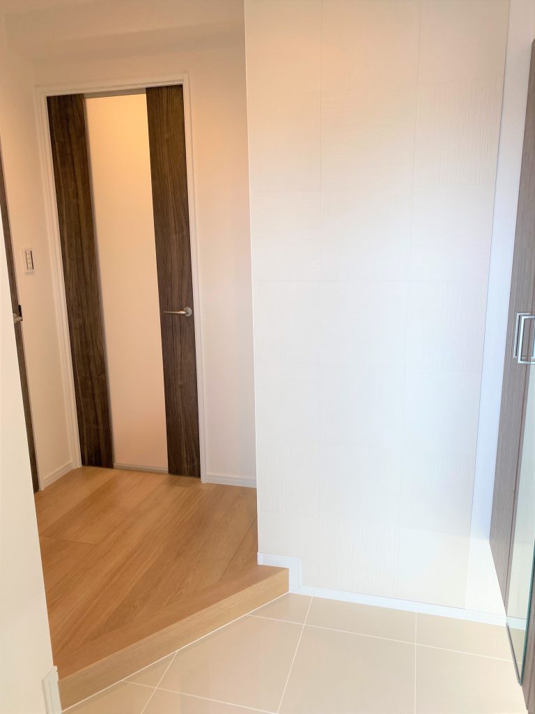 施工後①　玄関