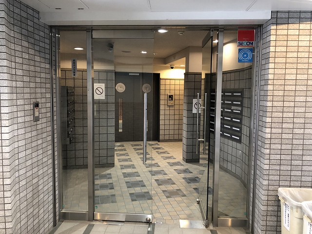 入口ドア